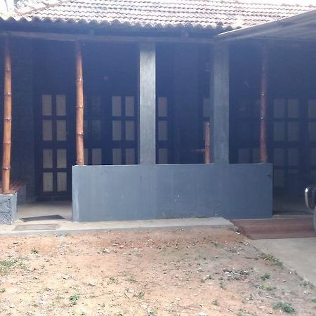 Wood House Munnar Villa Buitenkant foto