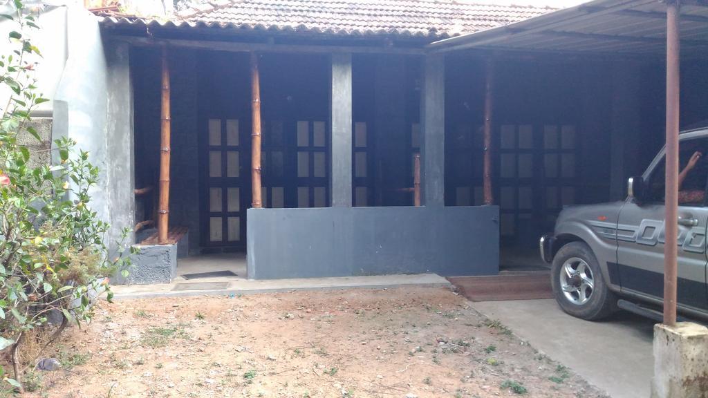 Wood House Munnar Villa Buitenkant foto
